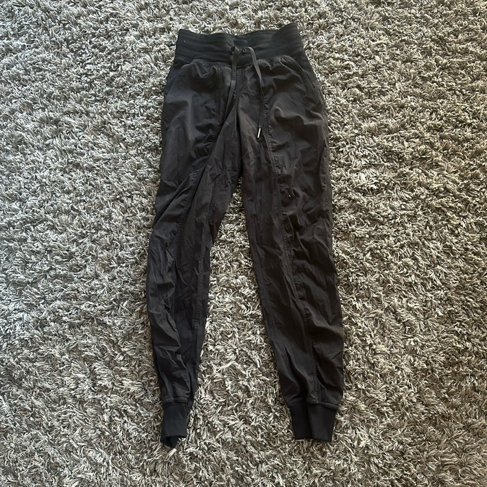 Lululemon dance studio mid-rise jogger *full length without tags